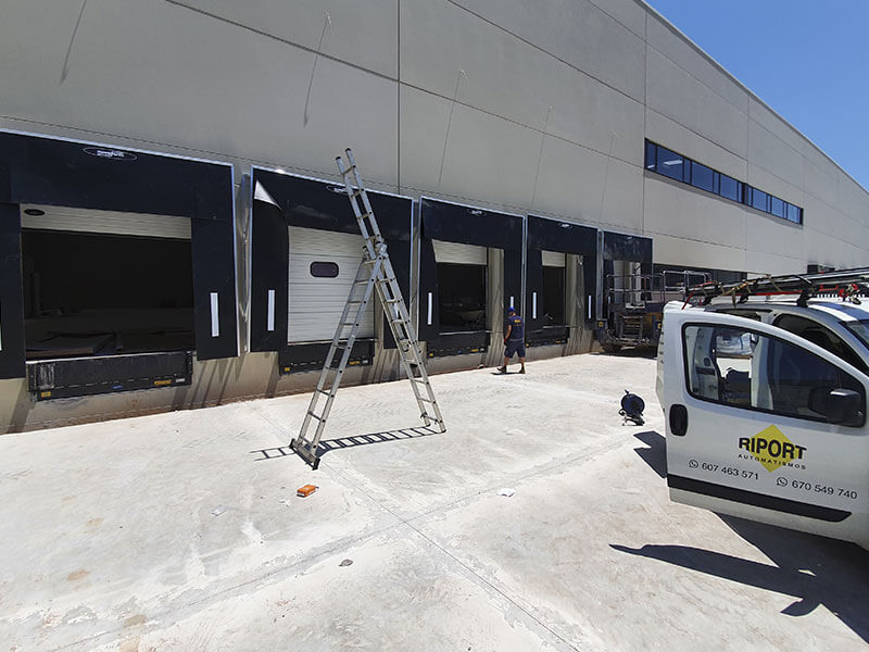puertas industriales en Valencia