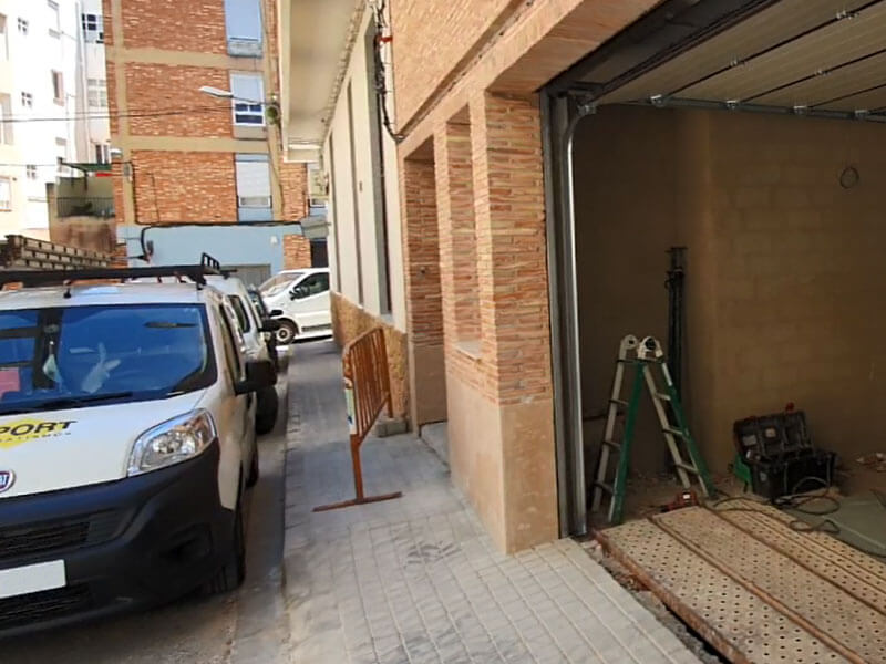 instalación puertas para garaje Valencia