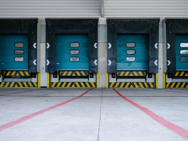 reparamos-puertas-industriales-en-valencia Reparamos puertas industriales en Valencia