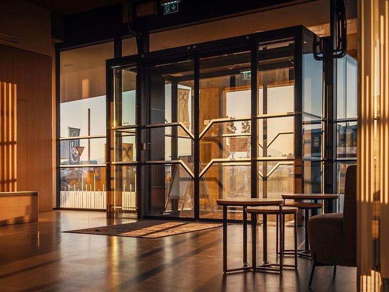 Nuestras puertas automáticas de cristal en Valencia