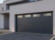Comparativa y precio de puertas de garaje en Valencia