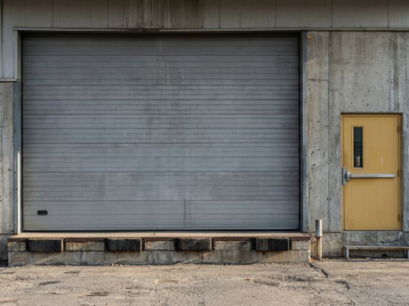 Tipos de puertas industriales en Valencia
